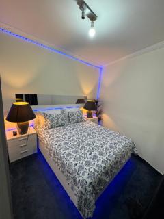Rise Lodge - Bruxelas - 0
