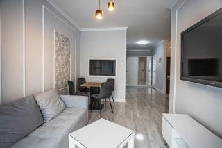 Deluxe Apartment - 2