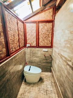 Beachfront Private Bungalow - 6