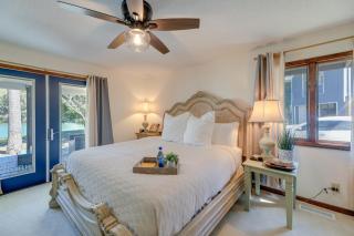 Waterfront Pine Knoll Shores Gem with Boat Dock - Pine Knoll Shores - 2