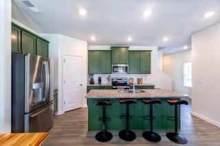 GoodLiving Atlanta - Family Getaway - Pets Welcome - 8
