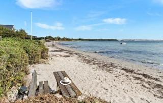 2 Bedroom Beach Front Home In Rønde - 1