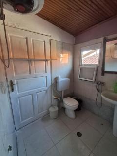 Aleko Guest House - Gjirokastër - 6