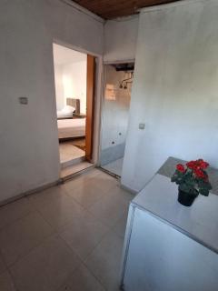 Aleko Guest House - Gjirokastër - 7