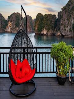 Du thuyền 5 sao - Ngủ đêm - Vịnh Hạ Long - RIT - Hạ Long - 5
