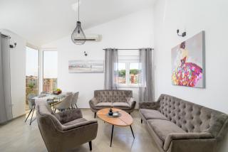 J&J apartment NEW REAL ESTATE 2024 - Free private parking - Pula - 0