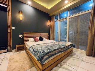 DIVA Nest Kasauli I Luxury Apartment IBalcony I WiFi I Open Air Restaurant - Kasauli - 7