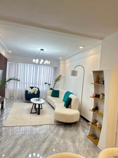 Elegant spacious two bedroom apartment-Swimming pool included - Nairobi - 0