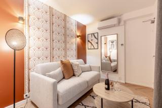 Le Bastille By Sweett - 2