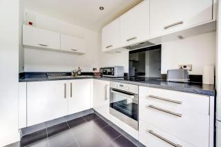 Beautiful 2 bedroom 2 bathroom apartment in Colindale - Colindale - 9