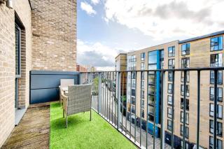 Beautiful 2 bedroom 2 bathroom apartment in Colindale - Colindale - 4