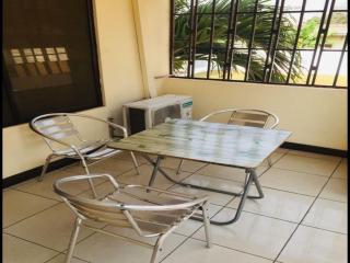 Room in BB - Double Room With Balcony in the heart of Accra - Accra - 9