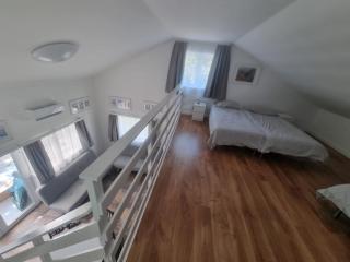 Bekas Lodge 2 - 5