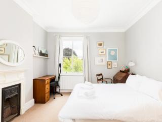 Spacious Family 3Bed on Leam Terrace with Parking Pass the Keys - Leamington Spa - 7