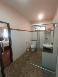 Chaithalay Khanom Resort - 1