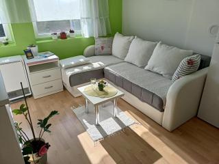 My HOME IS YOUR HOME free parking - Niš Istok - Donja Vrežina - 9