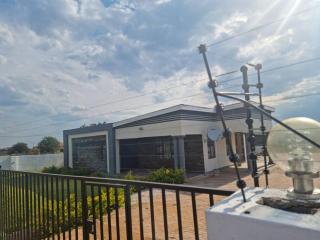 Castletown Villa - Serowe - 7