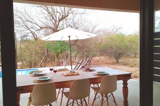 Longneck Luxury Bush Lodge - Marloth Park - 4