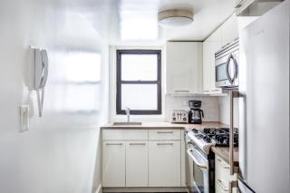 UES 1br w doorman elevator gym nr park NYC-566 - New York - 5