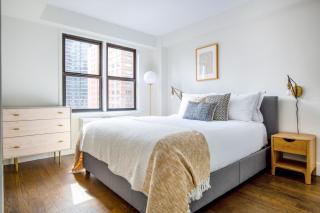 UES 1br w doorman elevator gym nr park NYC-566 - New York - 3
