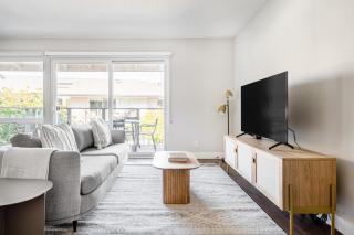 Foster City 2BR w Gym WD Pool nr Caltrain SFO-809 - Foster City - 0