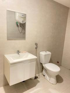 New modern fully furnished apartment - Lahore - 5