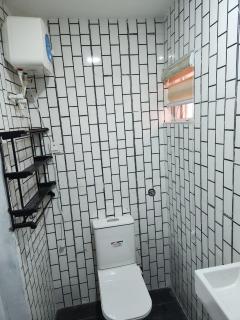 Serene Studio in Lekki Phase 1 - Lagos - 7