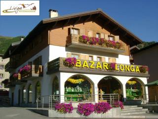 Residence Casa Longa by Livigno Accomodation - Livigno - 8