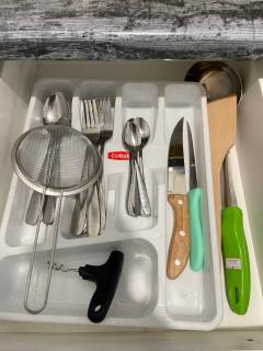 Comfortable 3-room apartment in the center of Almaty with air conditioning, Chokina 116 Уютная 3-комн квартира в центре с кондиционером на Чокина 116 - Almaty - 1