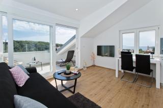 Apartments Juric 1 - Hvar (Lesina) - 1