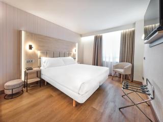 Hotel Albret - Pamplona - 7
