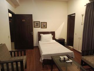 Shelton Hotel Johar Town Lahore - Lahore - 5