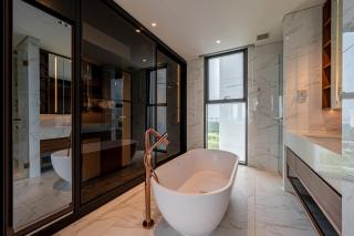 The Metropole Opera Residence by KayStay - 4