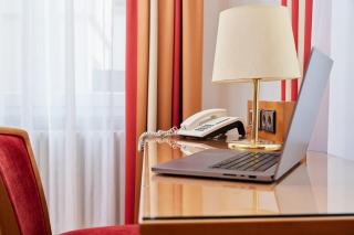 Hotel Zum Schiff - 1