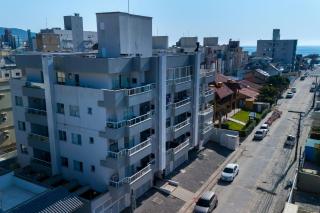 Apartamento 2 quartos sendo 1 suíte em Bombas - Bombas - 0