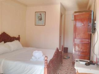 White CastleBeach Resort - Iba - 3