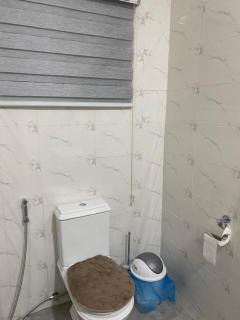 2 Bedroom Semi- Luxury Apartment in Achimota - Achimota - 7