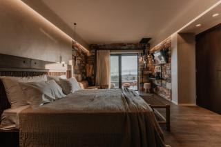 ONYM Curated Villas - Plaka - 6