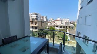 Family Retreat On The Beach By Wave Apartments - 2