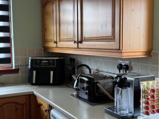 Oaklyn,Highland Village of Beauly, Quiet Neighbourhood, One Bed, Min 5 nights - Beauly - 1
