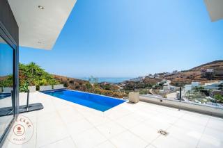 Luxury Seaview Villa Jensen - TCM - Torrox Costa - 3