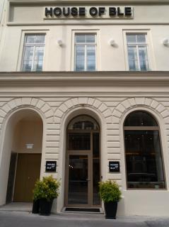 House of Ble - 9