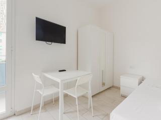 GuestHost - Cimiano M2 Cozy Studio with Balcony - 2