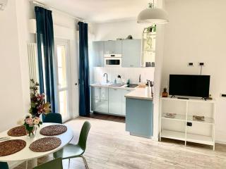 Adamand s house - Milan - 0