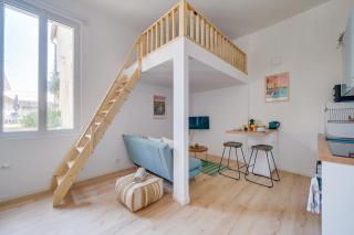 Studio rénové coeur ville et Gare de Libourne - 0