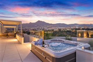 Penthouse with pool by Costarentals - Ref 214 - 4