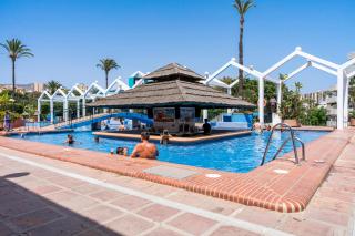 Sunny penthouse with amazing pool by Costarentals - Ref 214 - Benalmádena - 2
