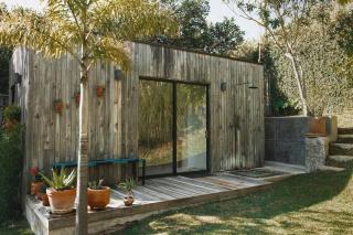 Modern architecture with great view - 9