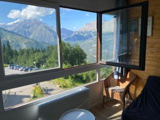 Studio Puy Saint Vincent 1600 aux pieds des pistes - 4