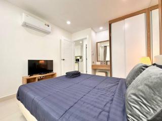 PoshPlace 1 BR in Amazon Residence - 7